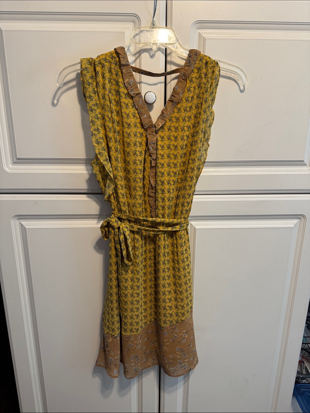 DR2 Yellow Floral Sleeveless Midi Dress with Brown Trim